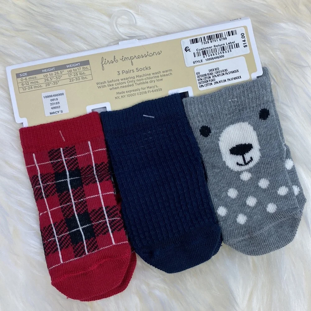 •first impressions • {3 pairs} baby socks! Red, Gray, Navy [0-6 M]